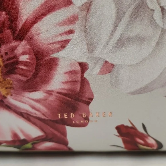 Ted Baker London Jovelle Floral Tote Bag Set - Picture 5 of 15